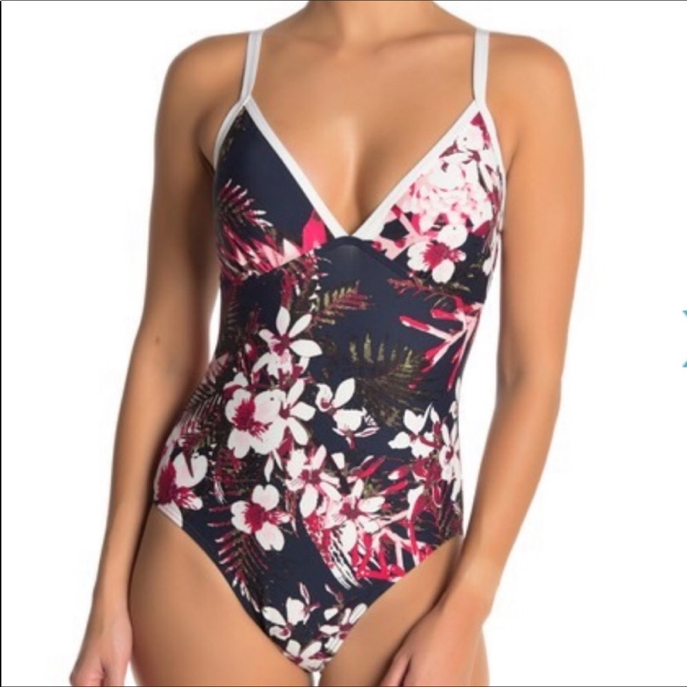Tommy Hilfiger “Orchid” NWT 1 peice